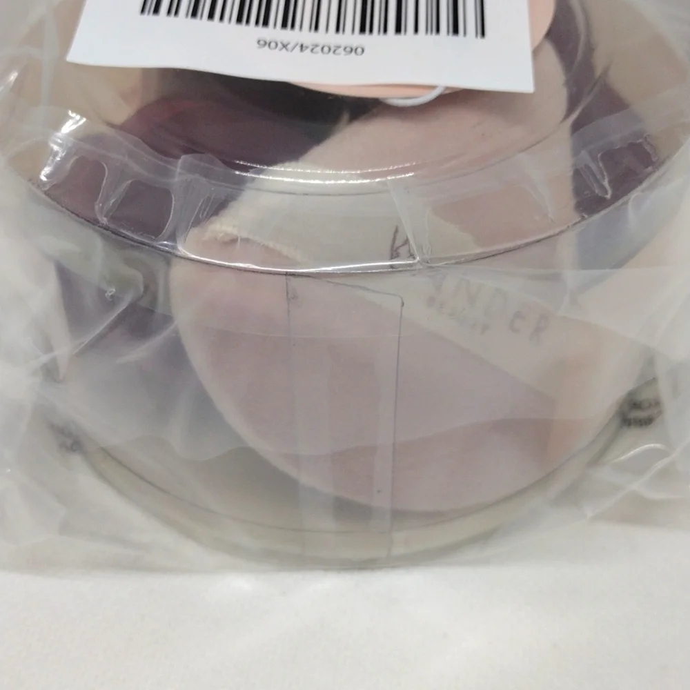 Wander Beauty‎ Sponge Ornament